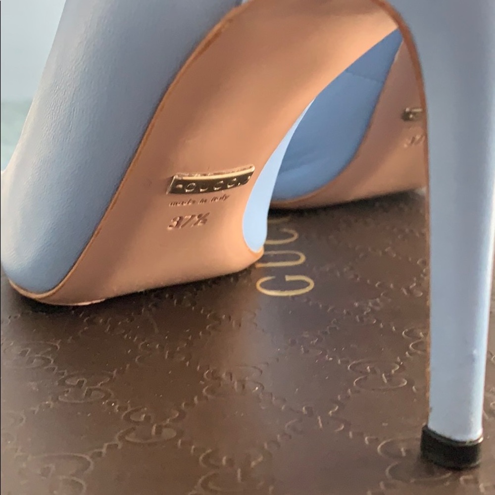 Gucci - Picture 4 of 6